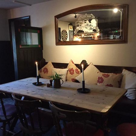 The Blackboys Inn Framfield Bagian luar foto