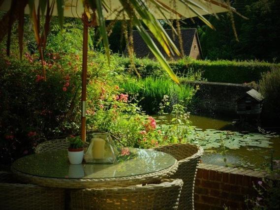 The Blackboys Inn Framfield Bagian luar foto
