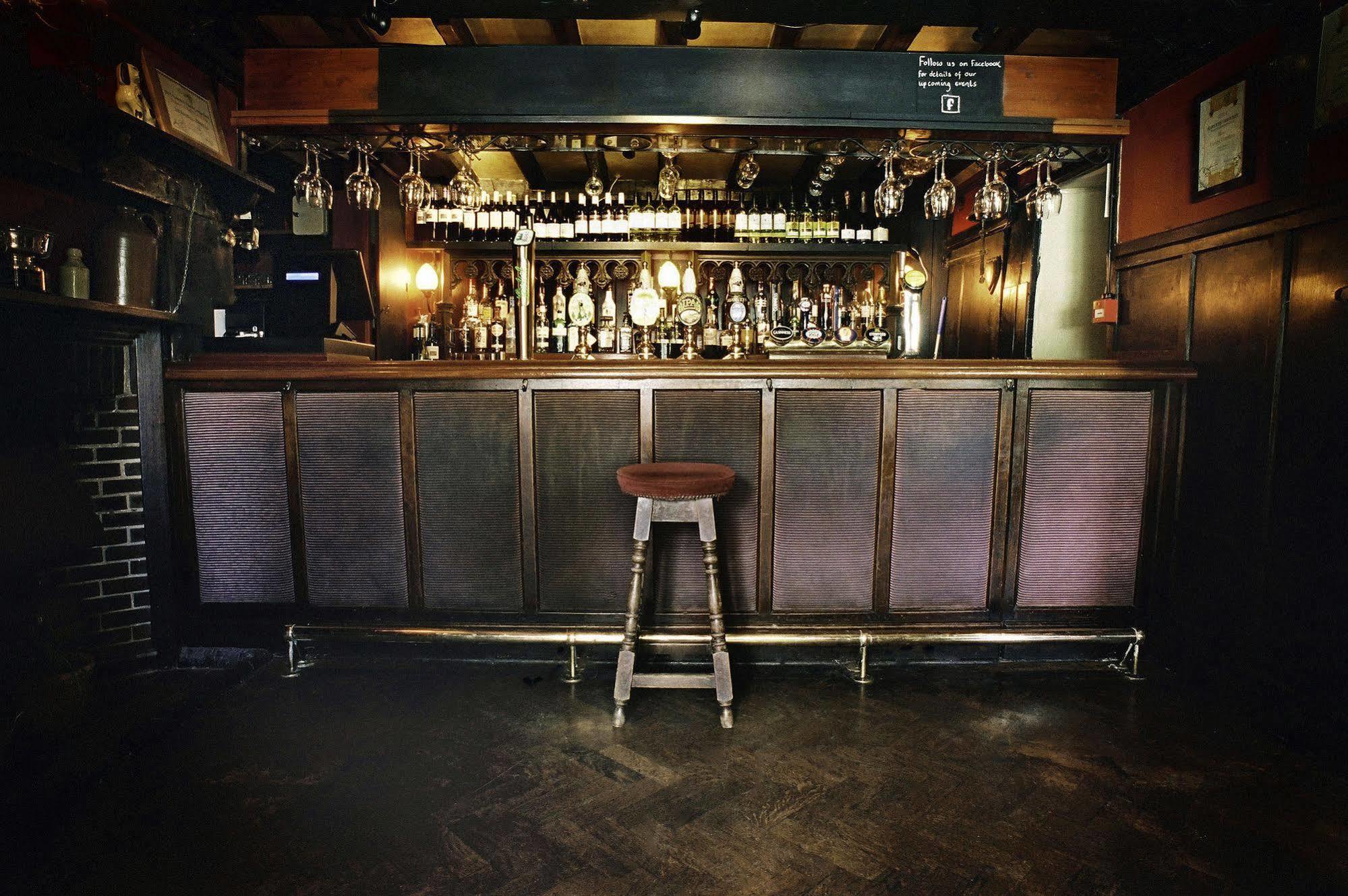 The Blackboys Inn Framfield Bagian luar foto